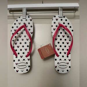 Authentic Havaianas Minnie Mouse Disney Flip Flops NWT